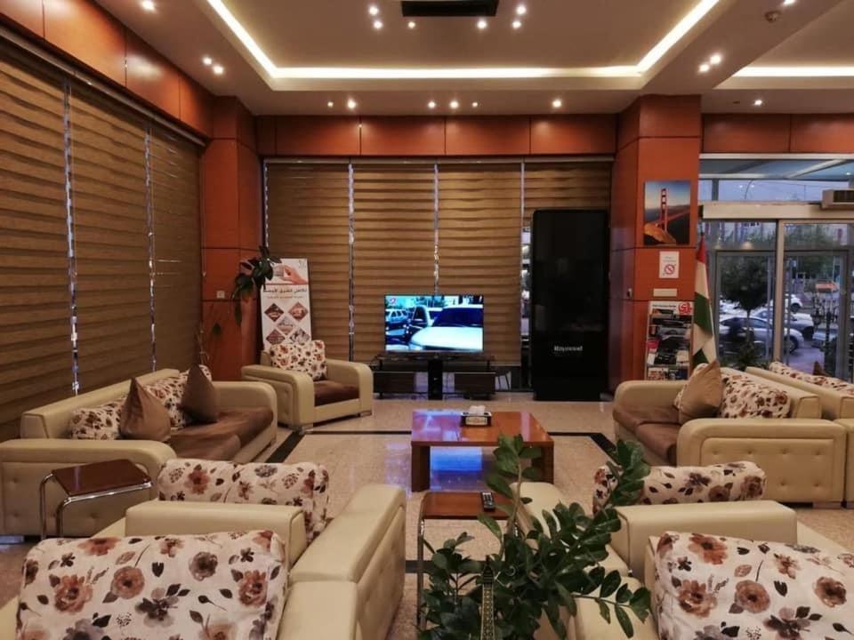 Shapol Hotel Erbil Esterno foto
