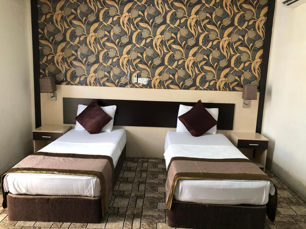 Shapol Hotel Erbil Esterno foto